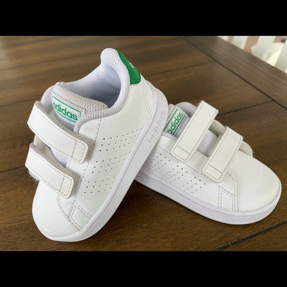 Adidas Stan Smith Sneakers Toddler 5k 5c Like New